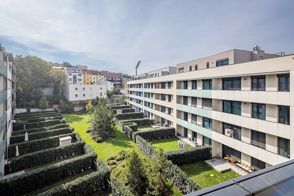 Pronájem bytu 3+kk 80 m²